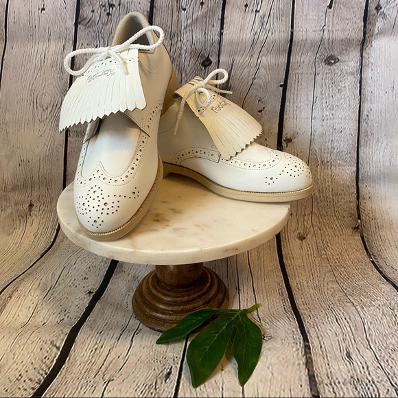 FootJoy Shoes - Footjoy SoftJoys II Golf Shoes Leather White EUC